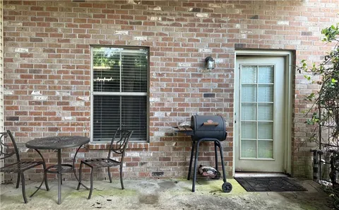 $121,900 | 818 Meadow Bend Drive, Unit C, Baton Rouge, LA 70820