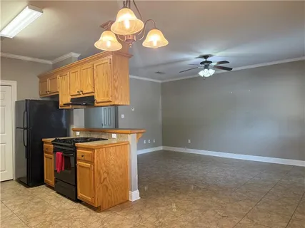 $121,900 | 818 Meadow Bend Drive, Unit C, Baton Rouge, LA 70820