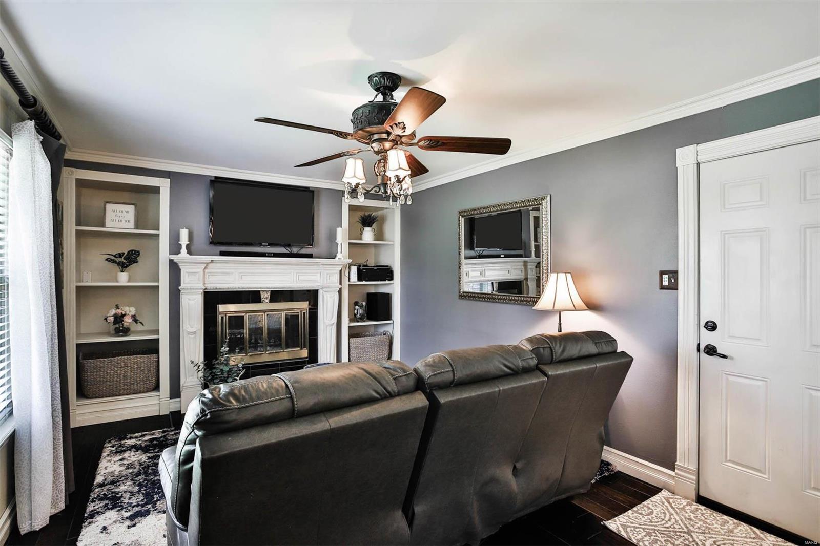 5787 Hempline Road St. Louis, MO 63129 - Photo 9 of 27