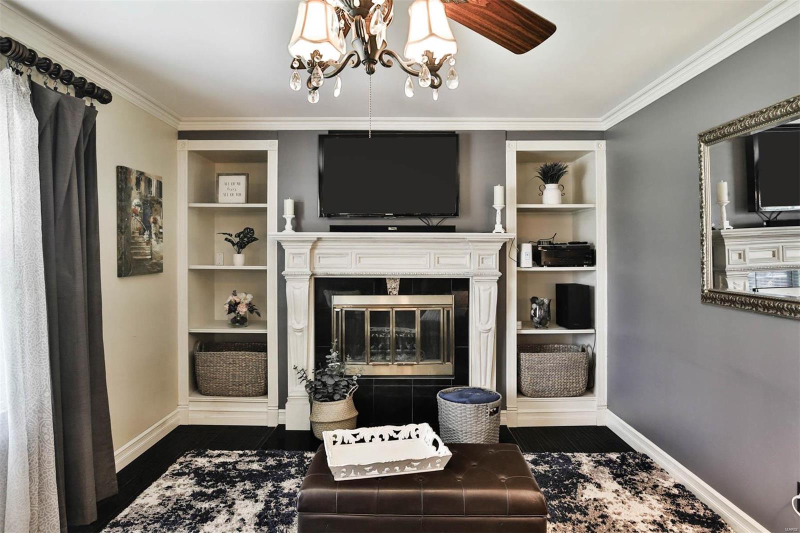 5787 Hempline Road St. Louis, MO 63129 - Photo 10 of 27