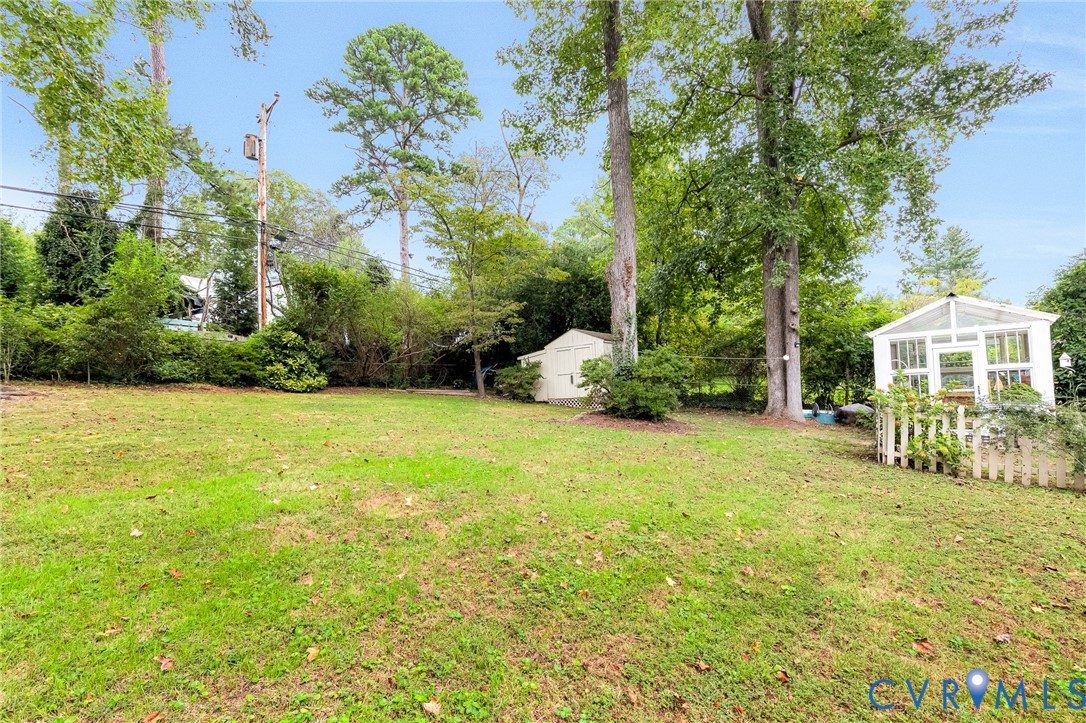7708 Brookside Road Henrico, VA 23229 - Photo 49 of 50 View of expansive fenced in backyard