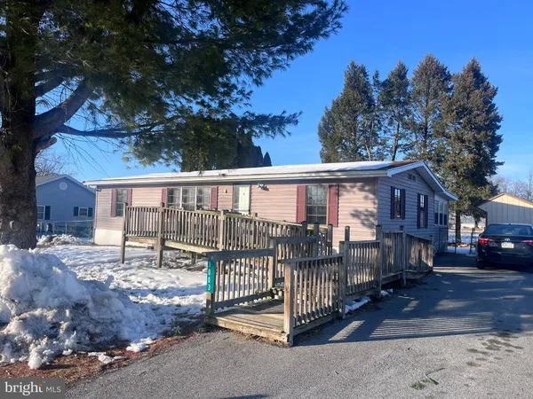 a view of a house with a outdoor space