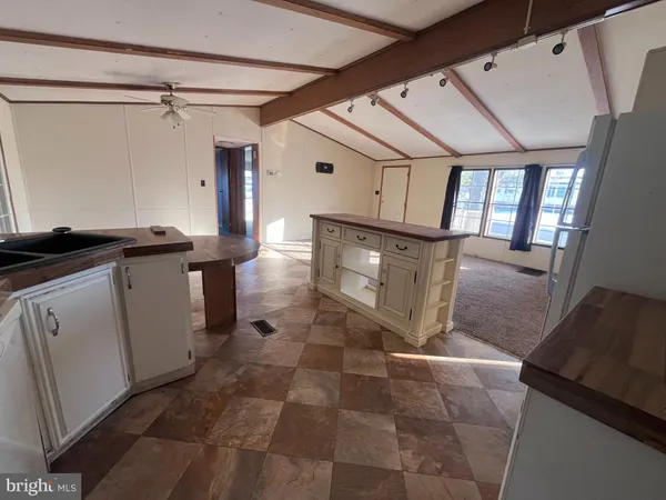 a view of a storage & utility room