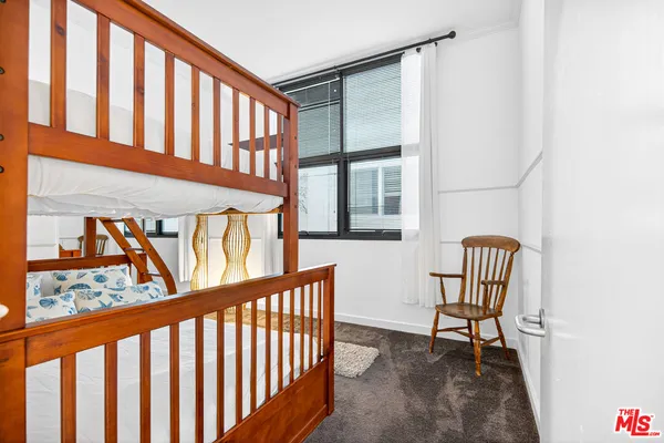 $12,999 | 11 Voyage Street, Marina del Rey, CA 90292