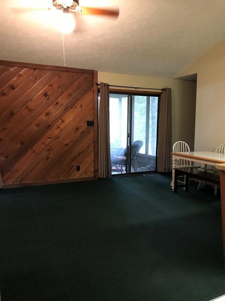 339 Bluegill Road Eatonton, GA 31024 - Photo 10 of 20 a living room with furniture
