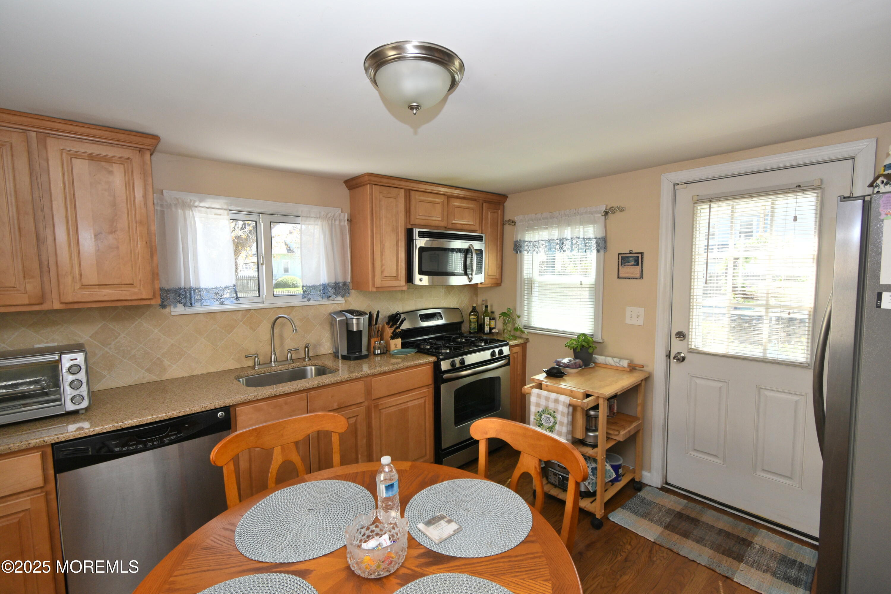 41 Fulton Street Keyport, NJ 07735 - Photo 3 of 18 DSC_5762