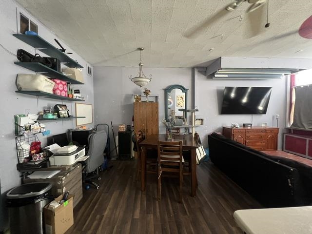 537 South Main Street Fall River, WI 53932 - Photo 7 of 36