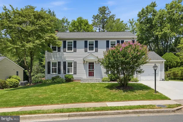 $999,999 | 9514 Wallingford Drive, Burke, VA 22015