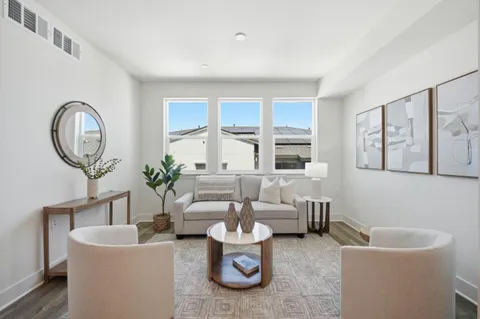 $599,999 | 17050 Depot Street, Unit 302, Morgan Hill, CA 95037