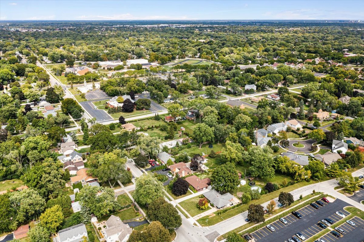 147 South Rohlwing Road Palatine, IL 60074 - Photo 41 of 46 Gallery Image 41