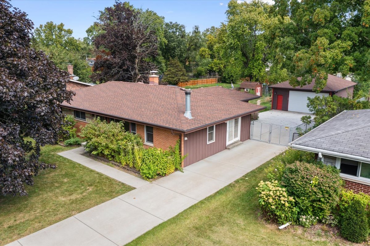 147 South Rohlwing Road Palatine, IL 60074 - Photo 45 of 46 Gallery Image 45