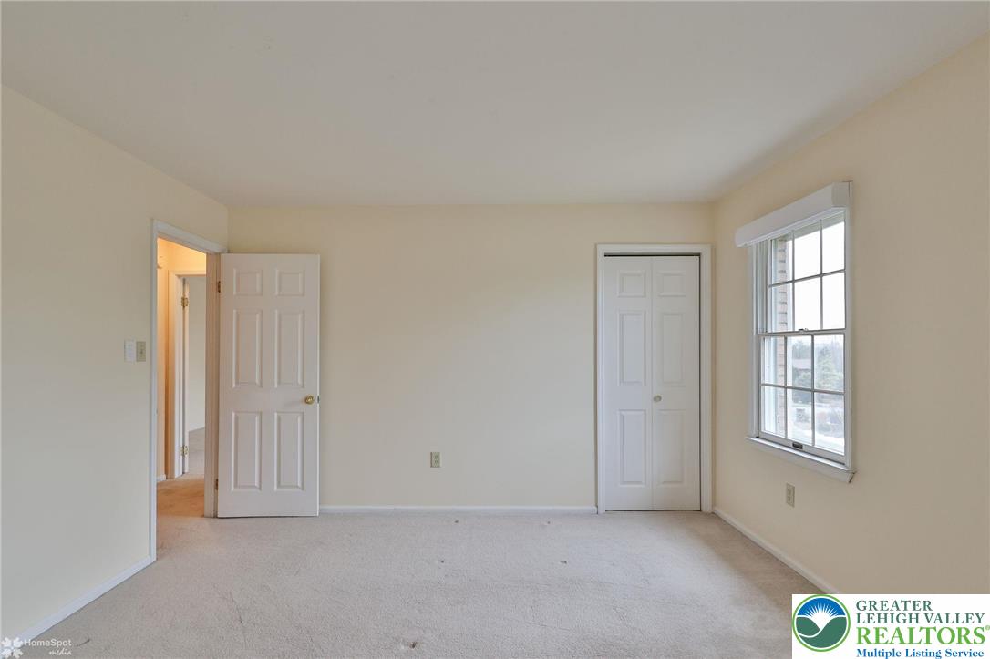 4059 Wedgewood Road Allentown, PA 18104 - Photo 36 of 50 an empty room with windows and closet