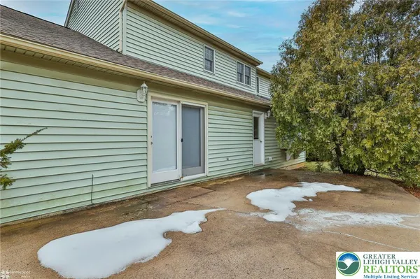 $3,500 | 4059 Wedgewood Road, Allentown, PA 18104