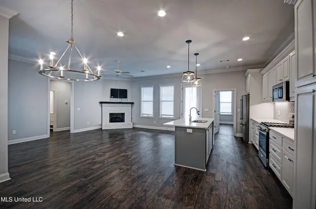 $318,000 | 141 Woodburn Way, Pearl, MS 39208