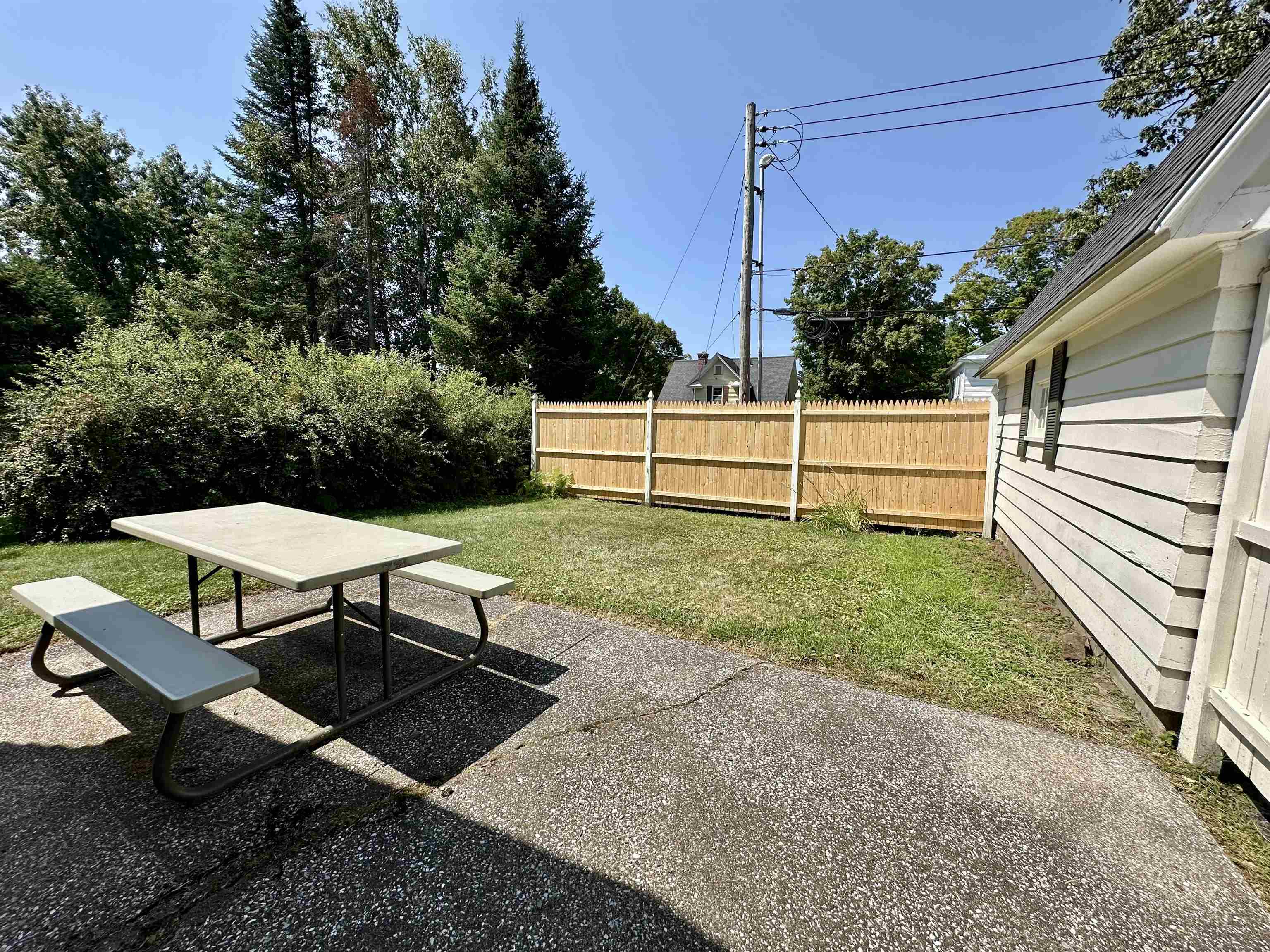 8 Berkley Terrace St. Albans, VT 05478 - Photo 12 of 56