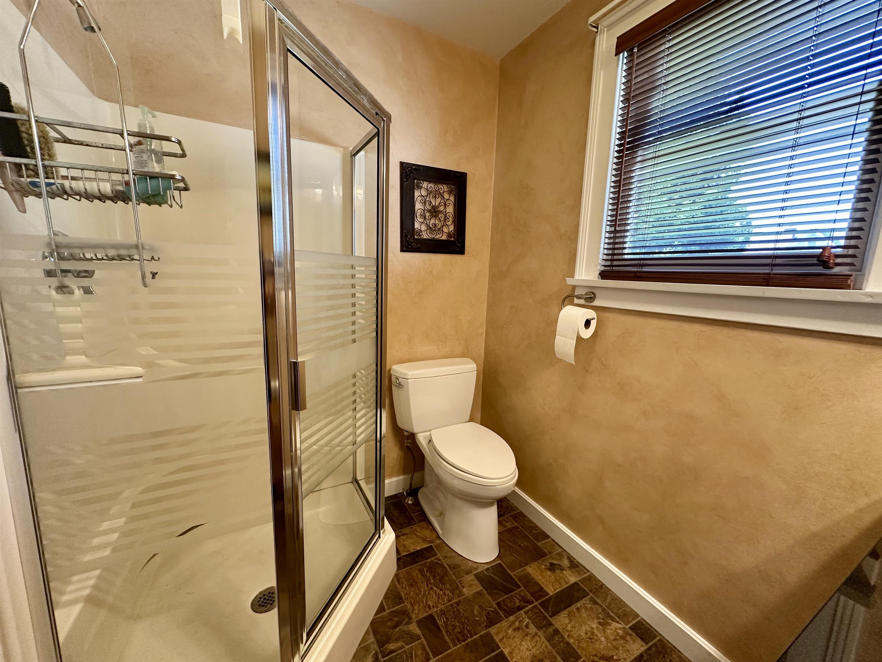 8 Berkley Terrace St. Albans, VT 05478 - Photo 31 of 56