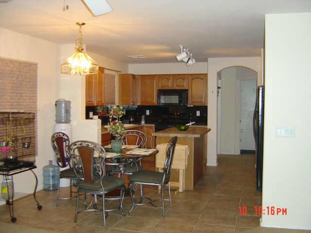 1319 West Vineyard Road Phoenix, AZ 85041 - Photo 2 of 6 Additional Photo