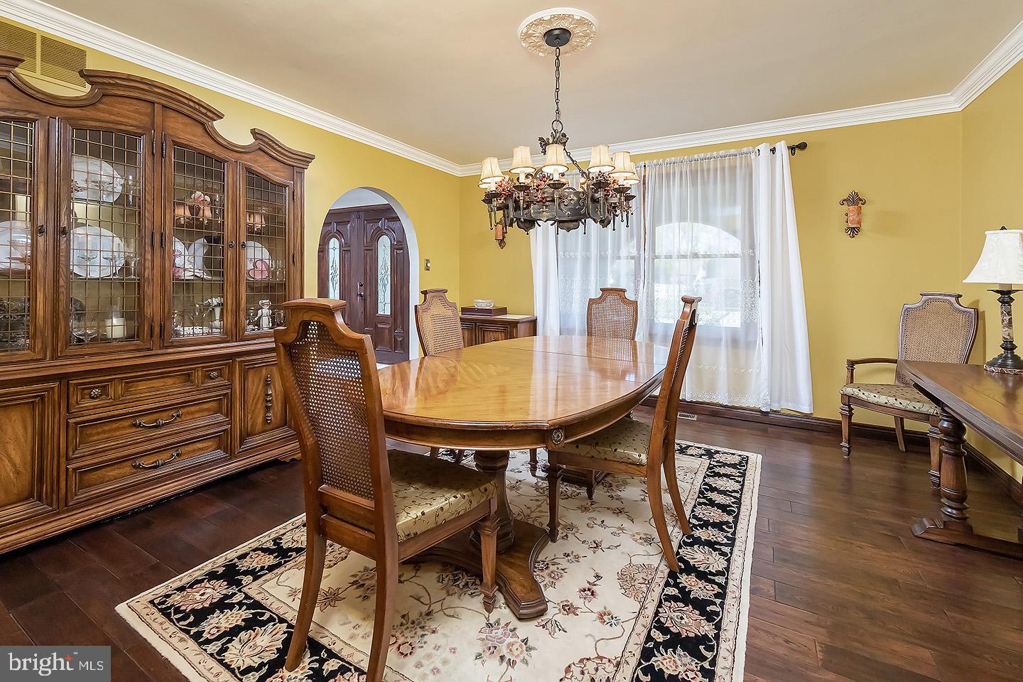 613 Maryland Road Glassboro, NJ 08028 - Photo 4 of 26 Dining Room