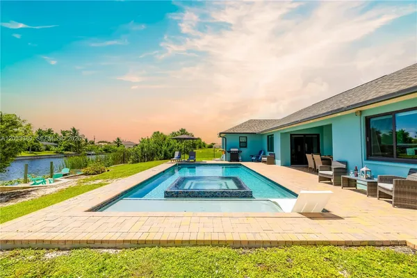 $420,000 | 2724 Southwest 1st Terrace, Cape Coral, FL 33991
