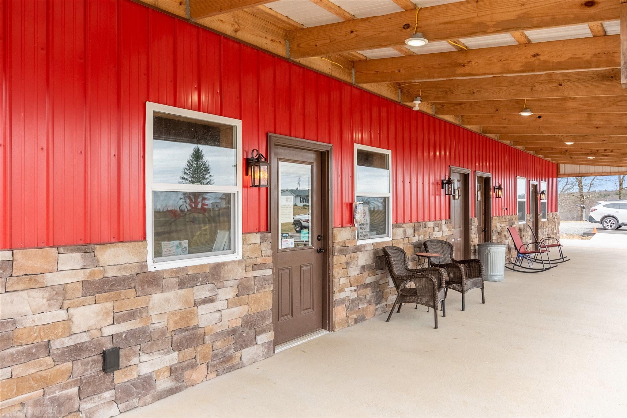 3253 Black Ridge Road Southwest Floyd, VA 24091 - Photo 14 of 75 Gallery Image 14