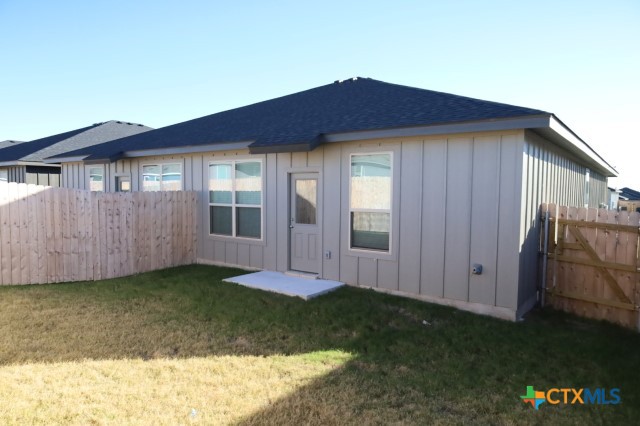 2916 Wildcat Rdg Road, Unit B Temple, TX 76501 - Photo 35 of 39 a view of a house with a yard