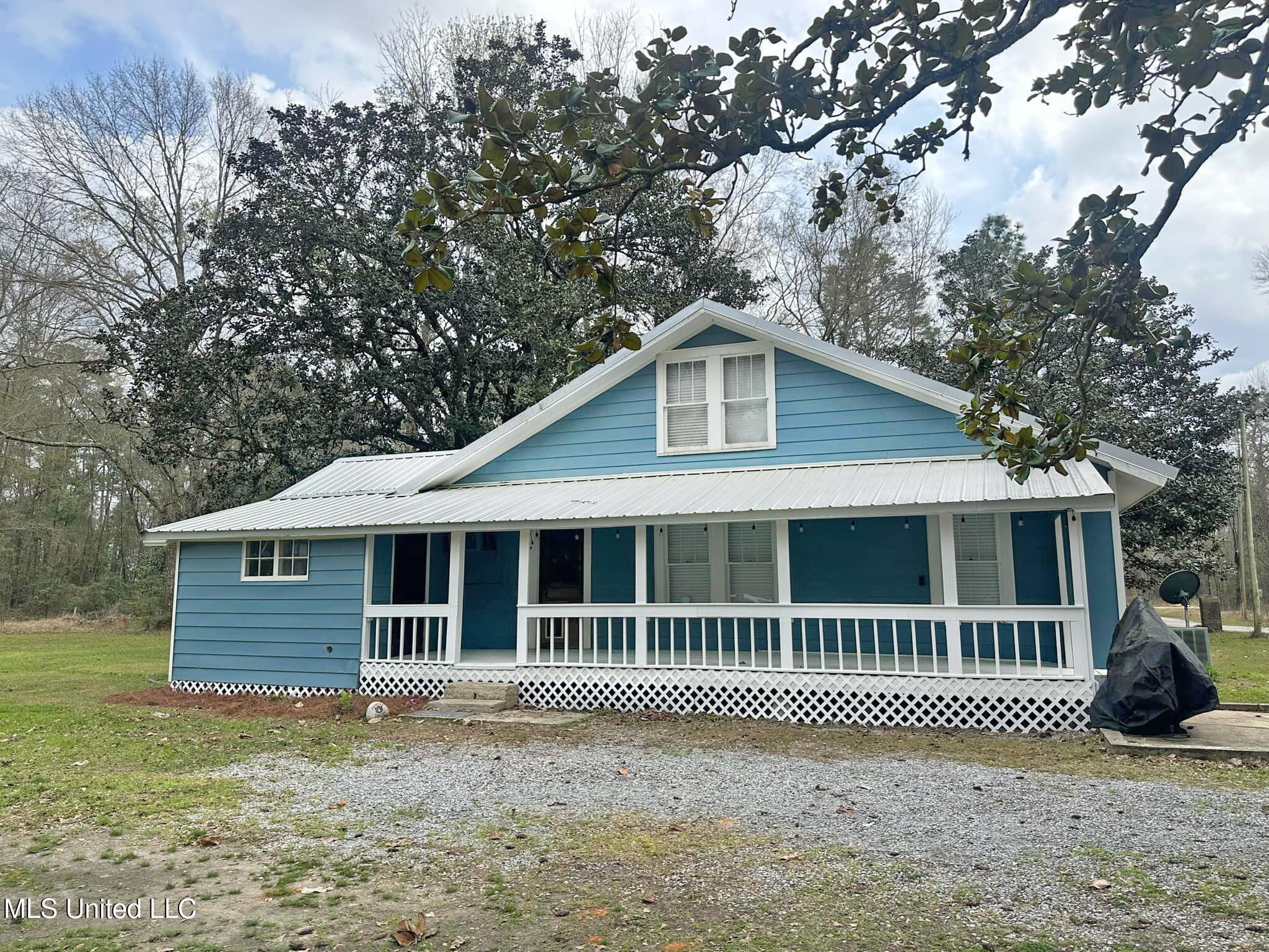 26200 Ivy Emerson Road Lucedale, MS 39452 - Photo 4 of 30 836e3dfa-5f3b-4545-8751-89a81eeb7532