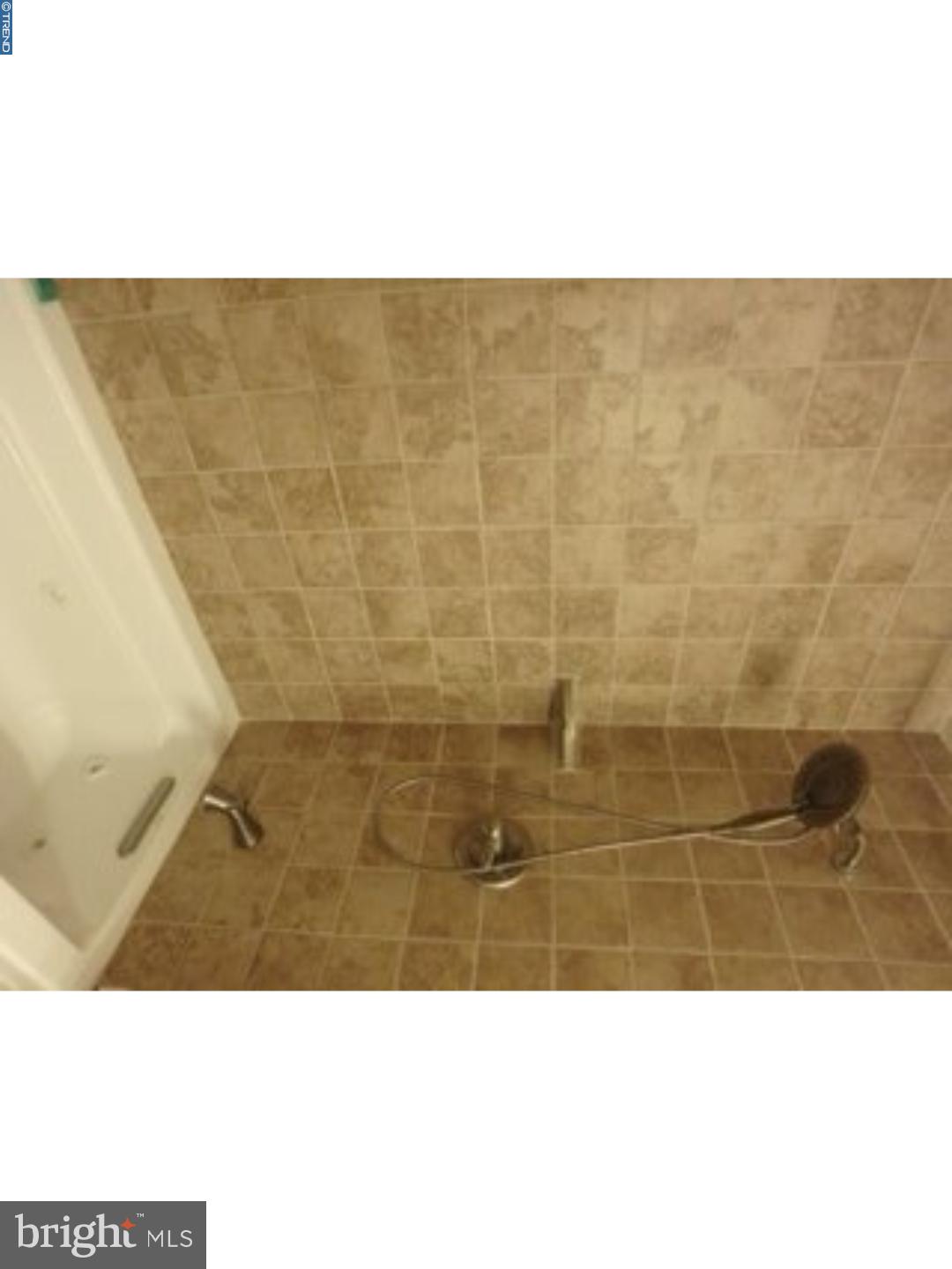 815 Densmore Road Philadelphia, PA 19116 - Photo 17 of 25 Gallery Image 17