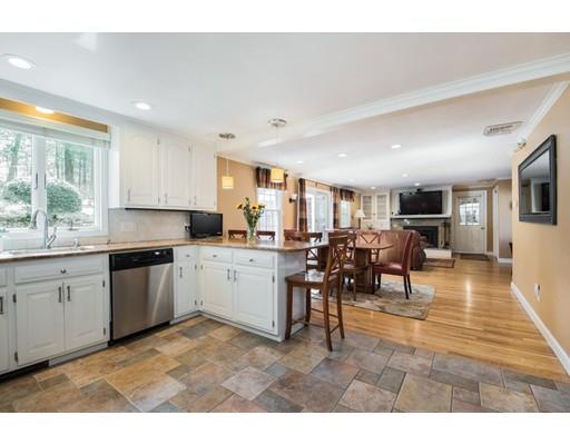 7 Sandra Pond Road Westborough, MA 01581 - Photo 4 of 14 Gallery Image 4