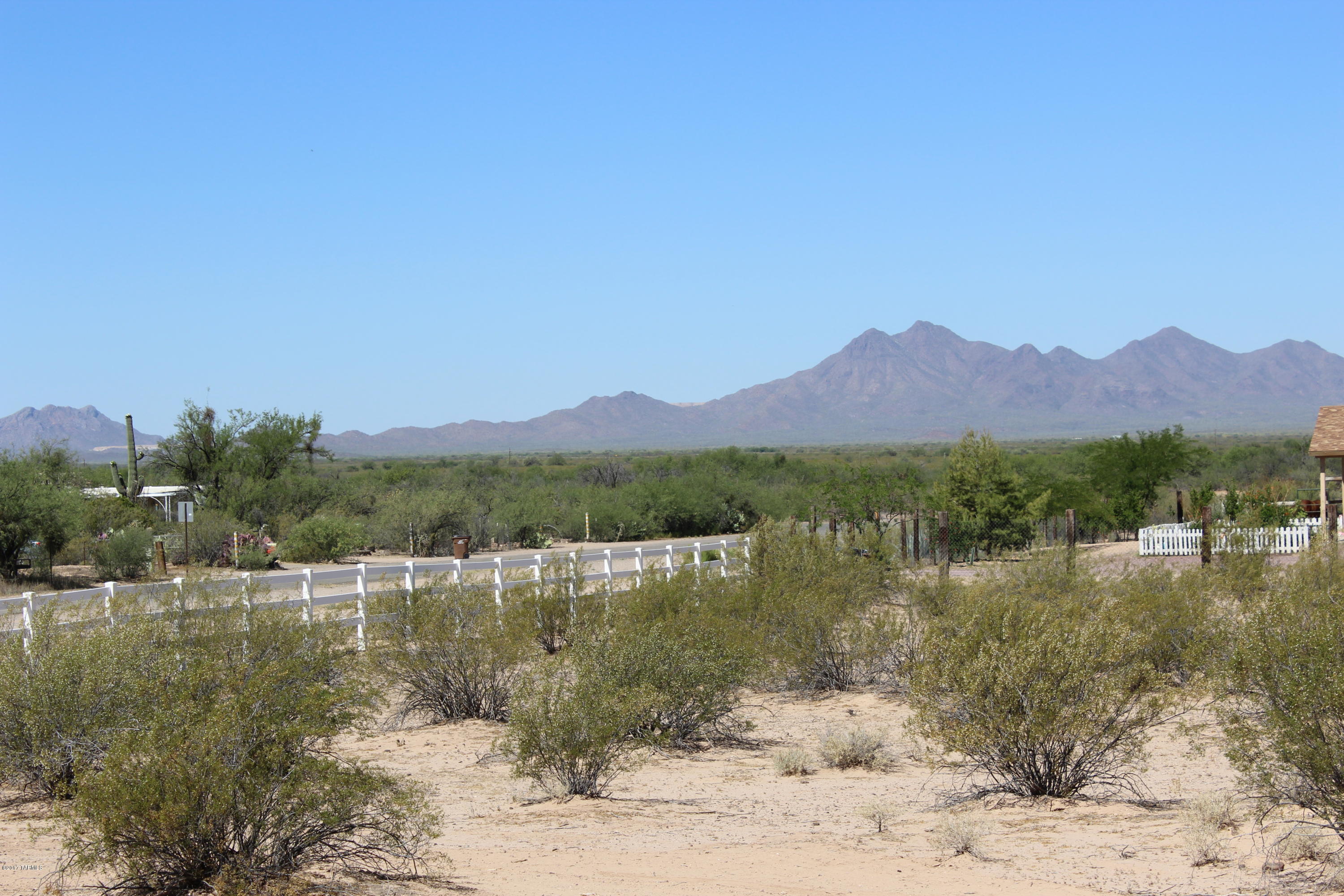 17062 West Moore Road Marana, AZ 85653 - Photo 7 of 37 Gallery Image 7