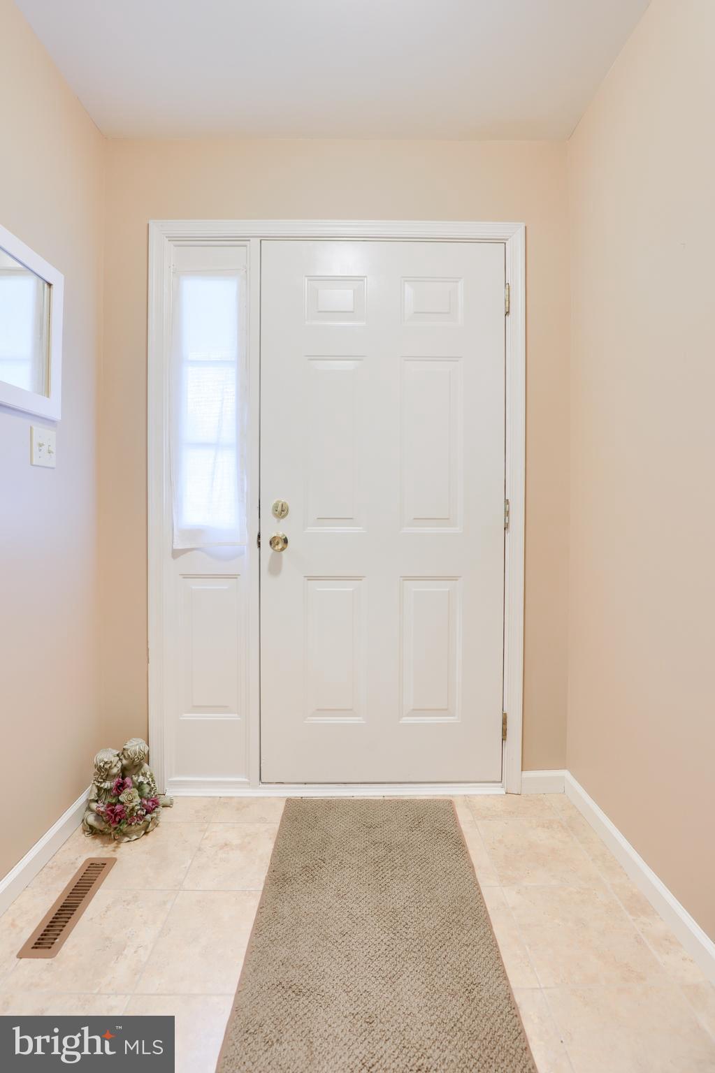 32 Heron Road Lititz, PA 17543 - Photo 4 of 28