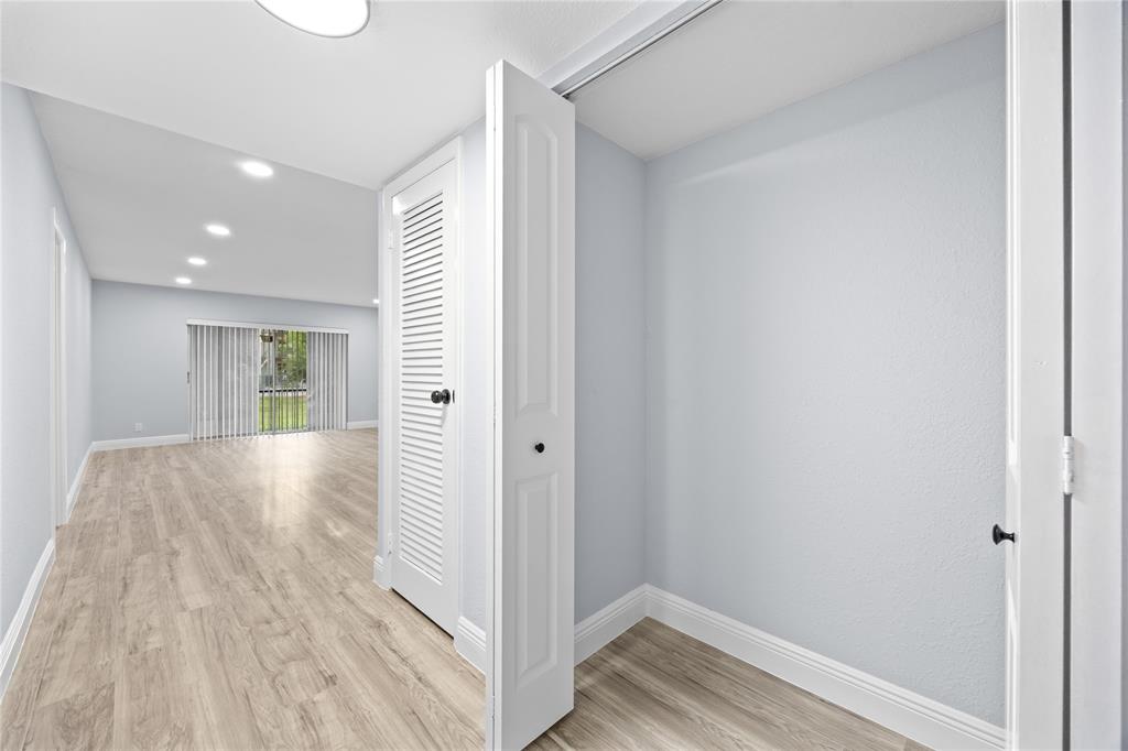 6061 North Falls Cir Drive, Unit 109 Lauderhill, FL 33319 - Photo 19 of 47