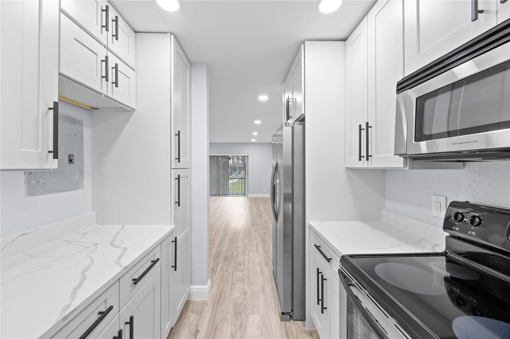 6061 North Falls Cir Drive, Unit 109 Lauderhill, FL 33319 - Photo 27 of 47