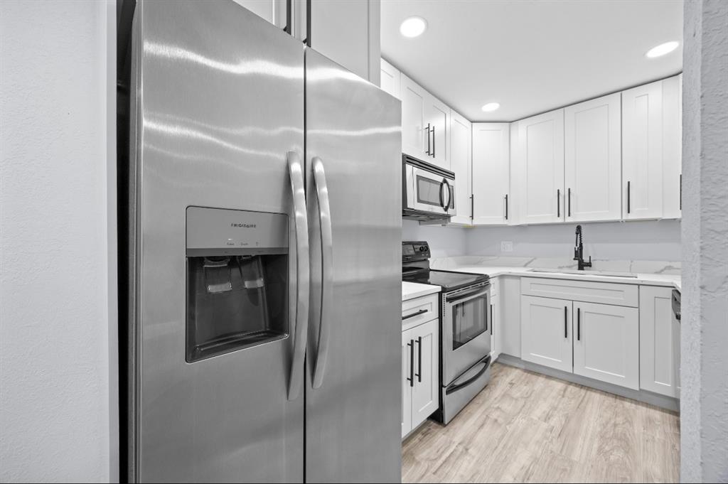 6061 North Falls Cir Drive, Unit 109 Lauderhill, FL 33319 - Photo 3 of 47