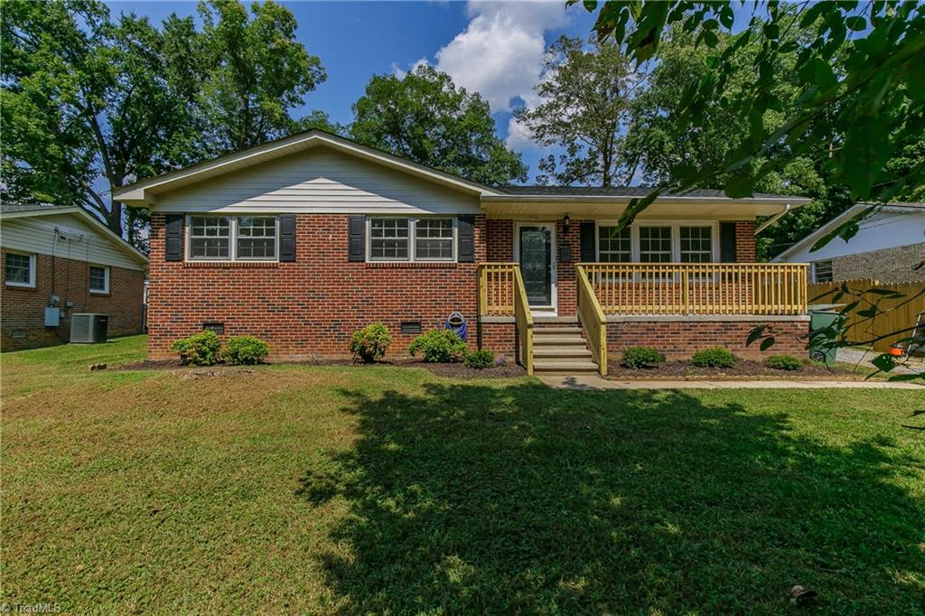 910 Sycamore Road Graham, NC 27253 - Photo 1 of 22 Gallery Image 1