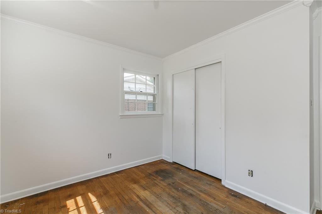 910 Sycamore Road Graham, NC 27253 - Photo 17 of 22 Gallery Image 17