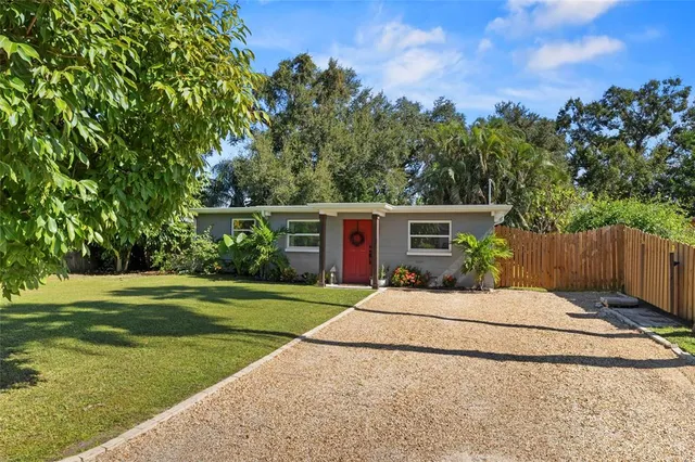 a house view with a outdoor space