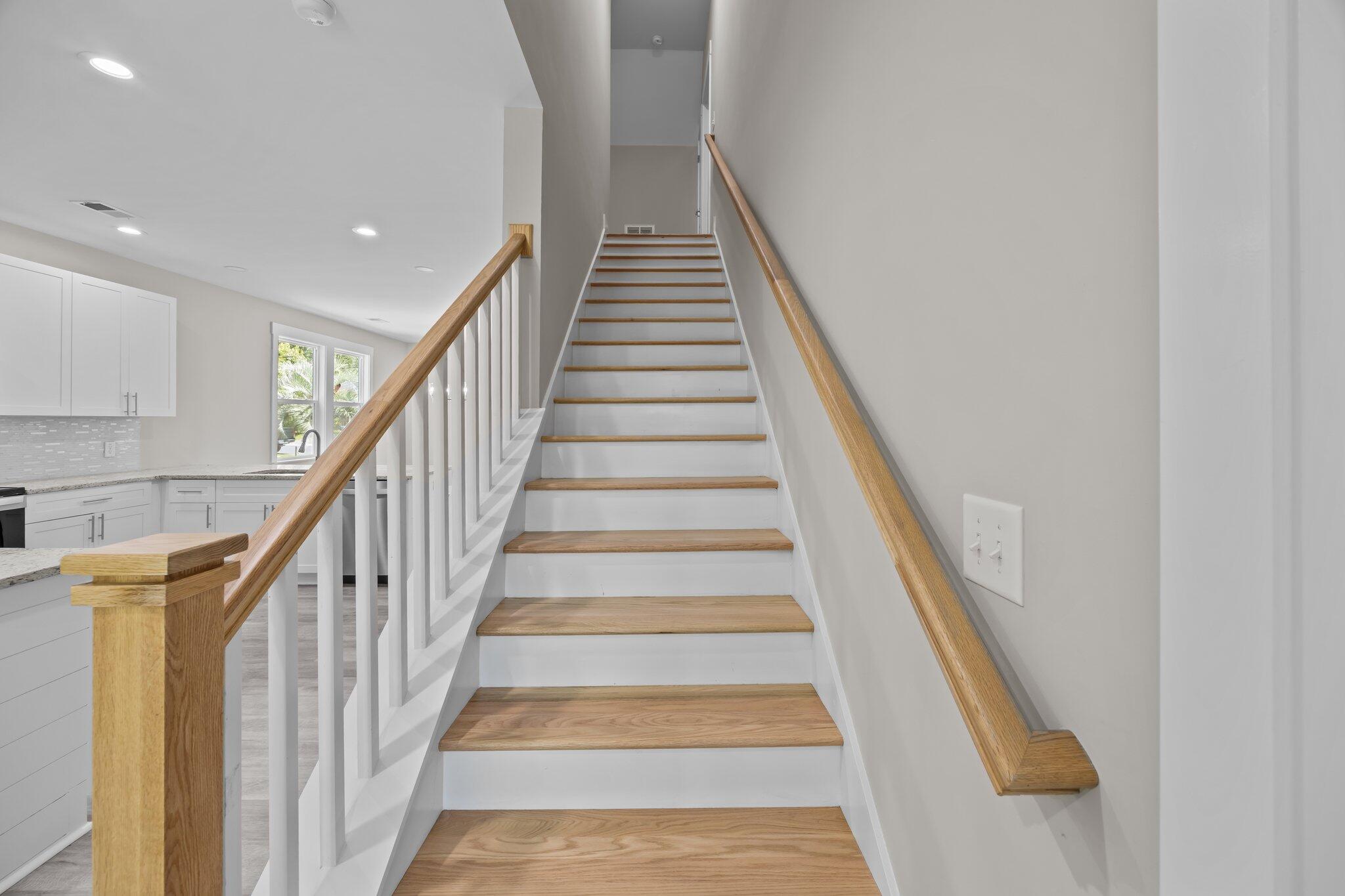 125 Ridge Road Summerville, SC 29485 - Photo 22 of 35 26-web-or-mls-470A8303