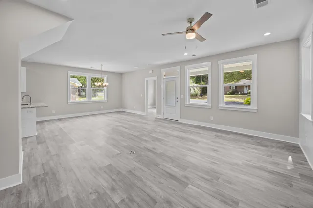 $2,800 | 125 Ridge Road, Summerville, SC 29485