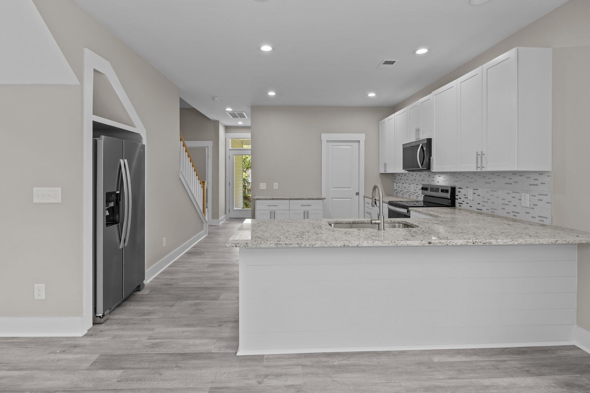 125 Ridge Road Summerville, SC 29485 - Photo 8 of 35 10-web-or-mls-470A8252