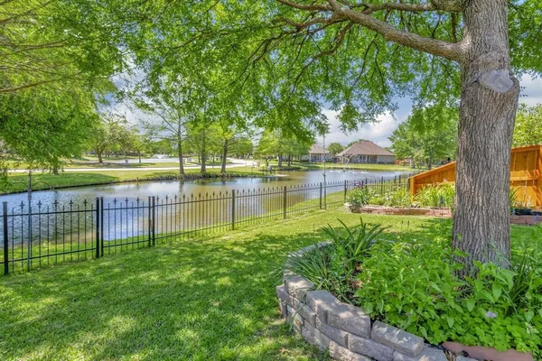 $3,450 | 9 Avalon Drive, Trophy Club, TX 76262