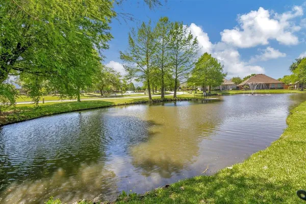 $3,450 | 9 Avalon Drive, Trophy Club, TX 76262