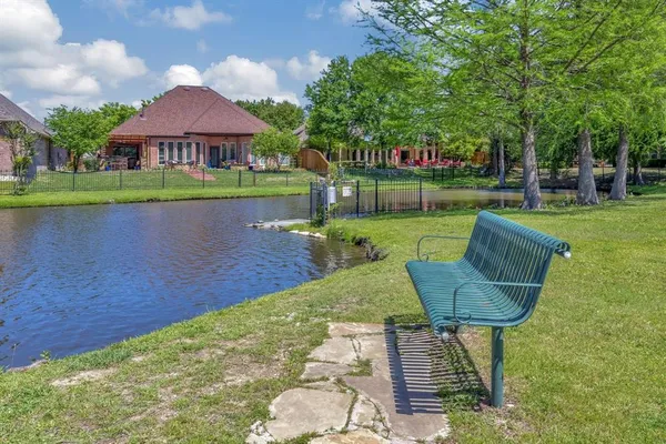 $3,450 | 9 Avalon Drive, Trophy Club, TX 76262