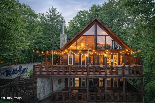 $1,100,000 | 531 Gatlin Drive, Gatlinburg, TN 37738