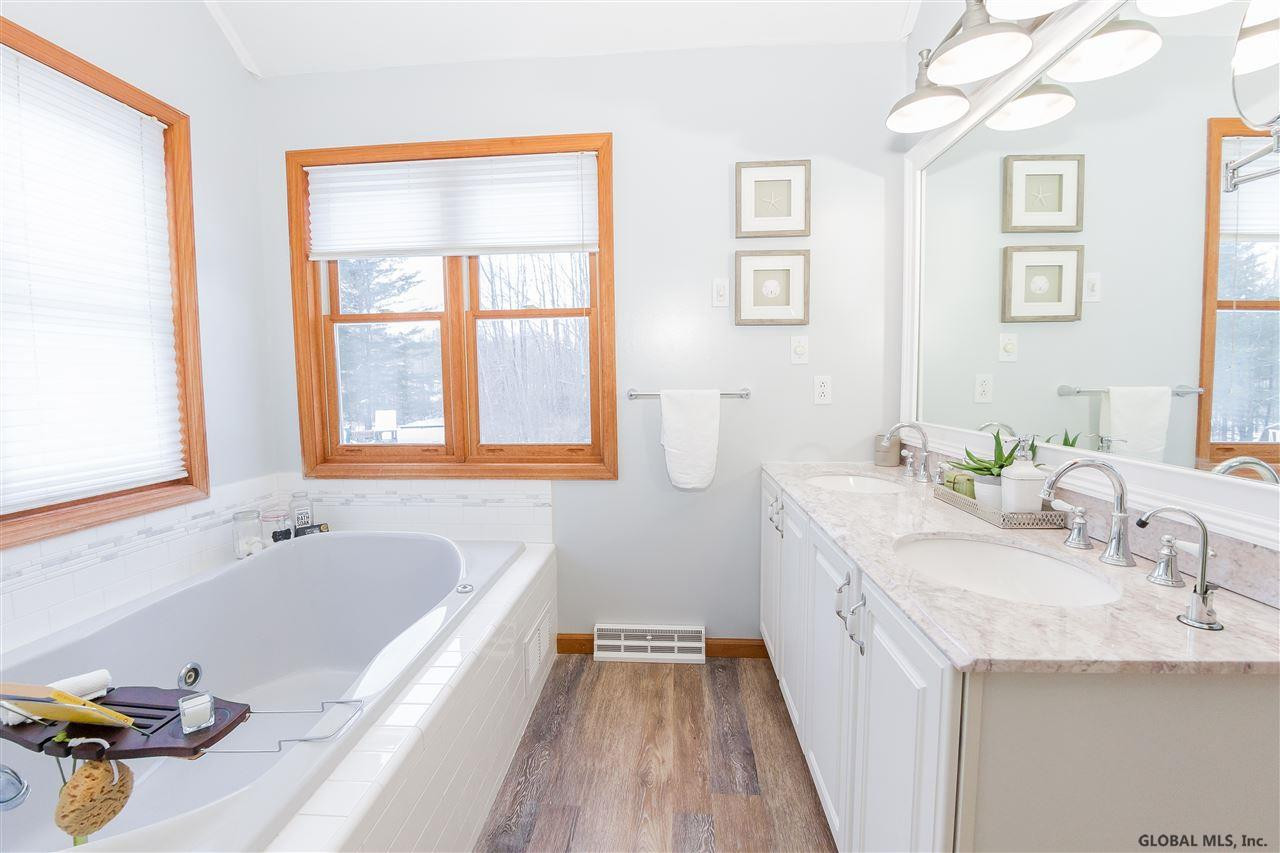 2203 Rowley Road Malta, NY 12020 - Photo 13 of 27 Photo 13