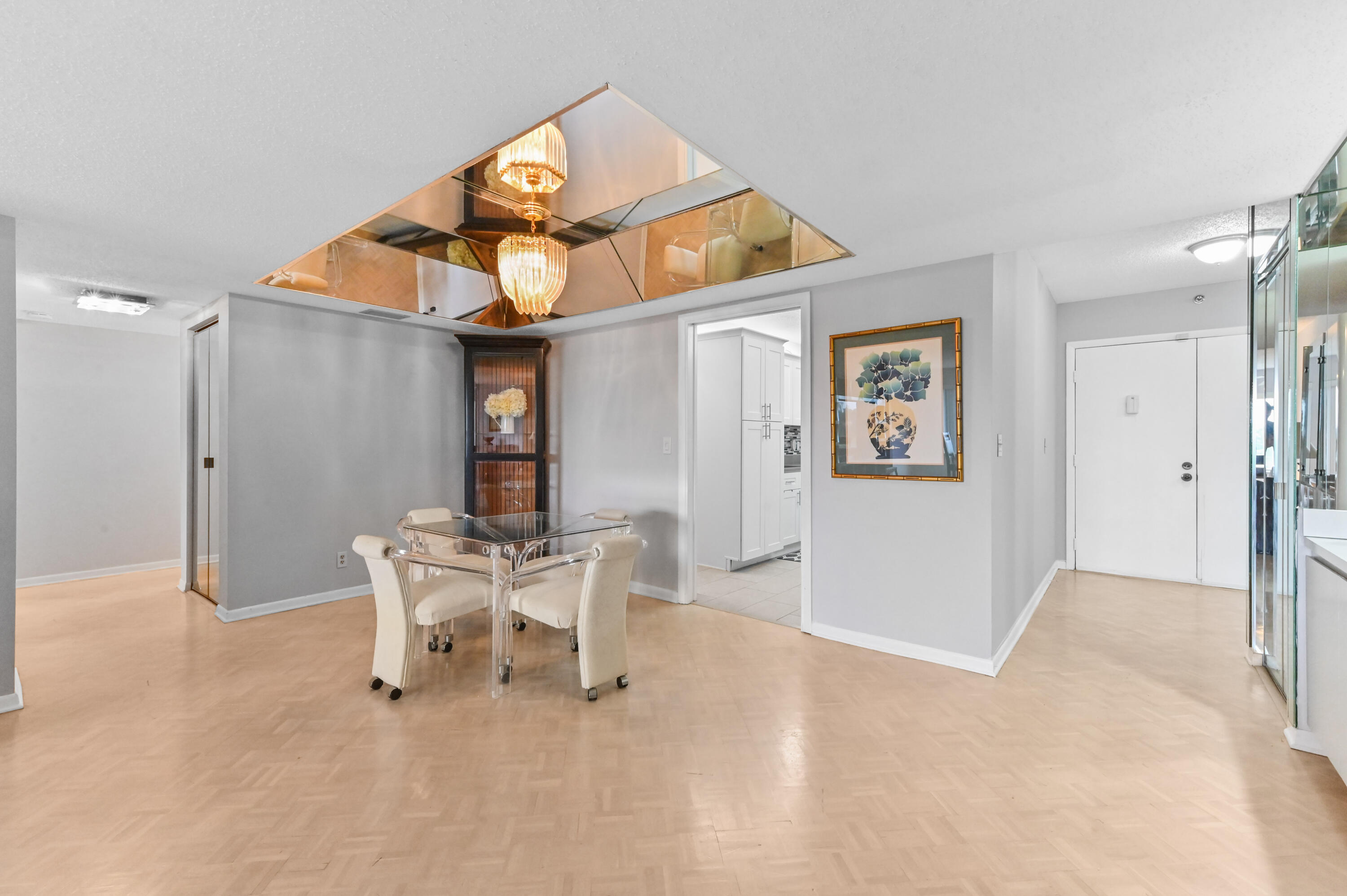 6768 10th Avenue North, Unit 316 Lake Worth, FL 33467 - Photo 7 of 38 a dining room with furniture and window