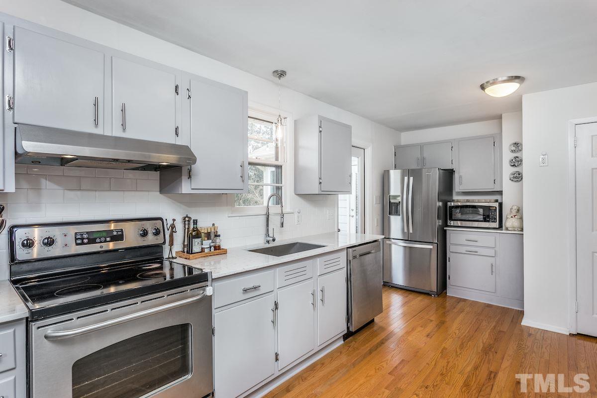 2120 Watkins Street Raleigh, NC 27604 - Photo 7 of 25