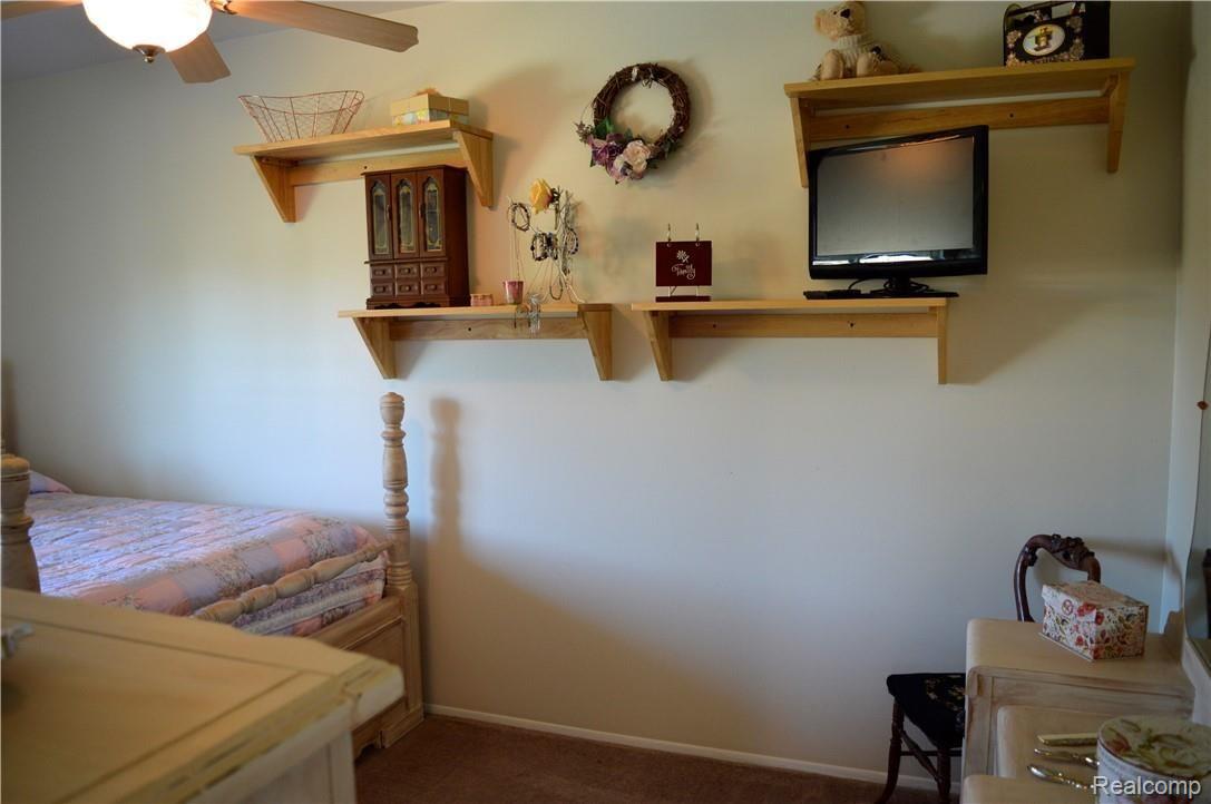 3503 West Ray Road Grand Blanc, MI 48439 - Photo 42 of 43 DSC_0920.JPG