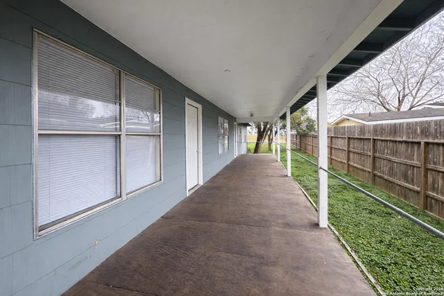 $1,675 | 7318 Palm Park Boulevard, San Antonio, TX 78223