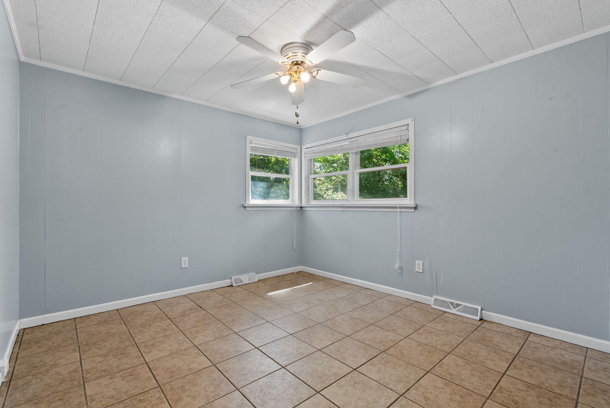 1813 State Rd S-8-560 Moncks Corner, SC 29461 - Photo 24 of 43 Bedroom 3