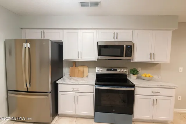 $377,500 | 1231 Brookwood Forest Boulevard, Jacksonville, FL 32225